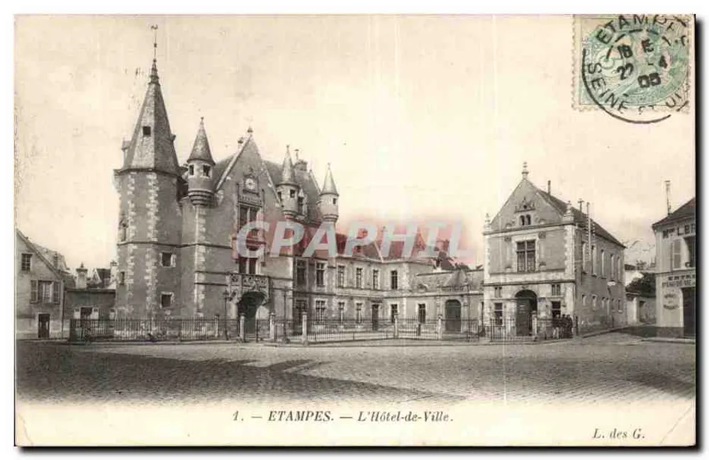 Etampes — O Hotel-de-Ville — L. des G. - Frente