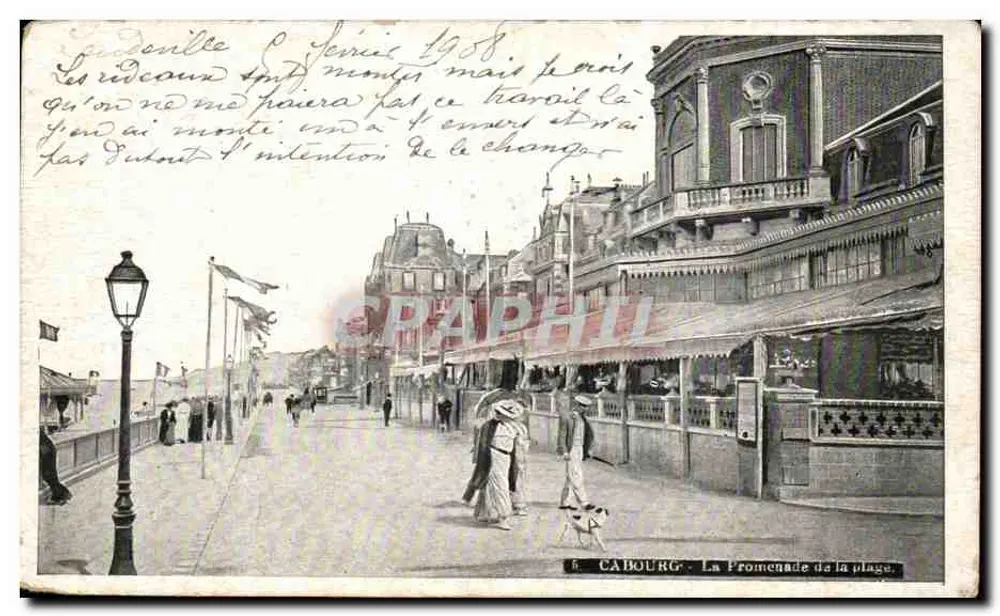 Cabourg — A Promenade da Praia — editor Carte Postale - Frente