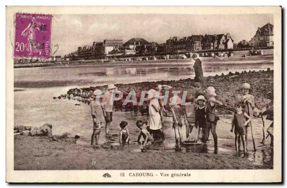 Cabourg — Algemene uitzicht — onbekende uitgever, serie nummer 92 - Voorkant