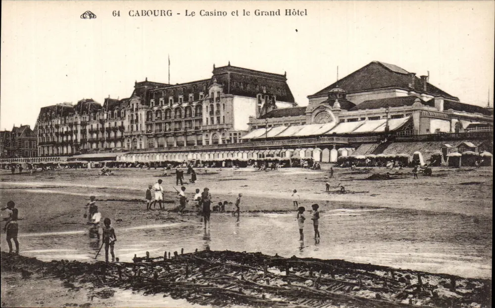 Cabourg - Das Casino und das Grand Hotel - Vorderseite