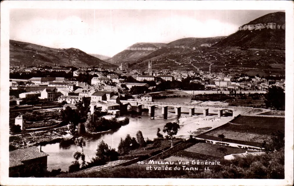 Millau — Algemene uitzicht en dal van de Tarn — LL - Voorkant