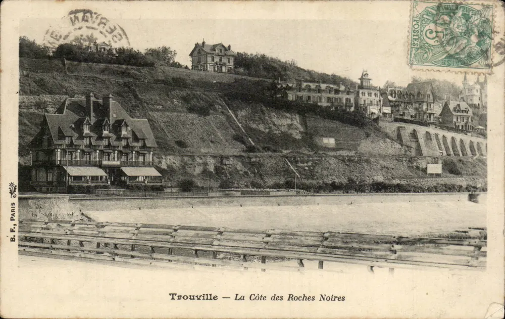 Trouville — Die Küste der Schwarzen Felsen — B.F. Paris - Vorderseite