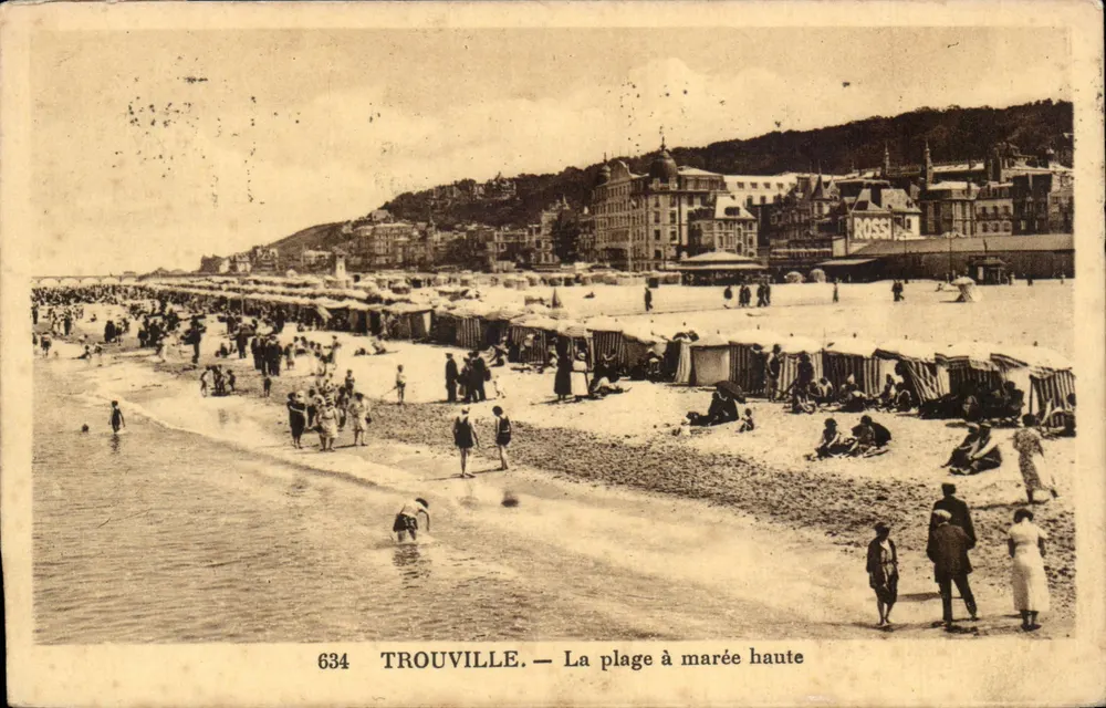 Trouville — A praia com maré alta — Rossi, n° 634 - Frente
