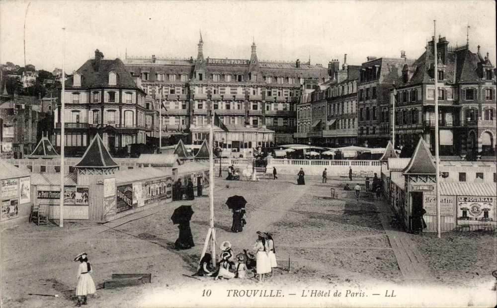 Trouville — El Hotel de Paris — LL - Anverso