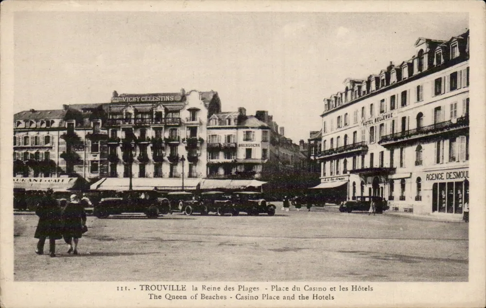 Trouville die Königin der Strände — Place du Casino und die Hotels — Karten 'La Cagogae' - Vorderseite