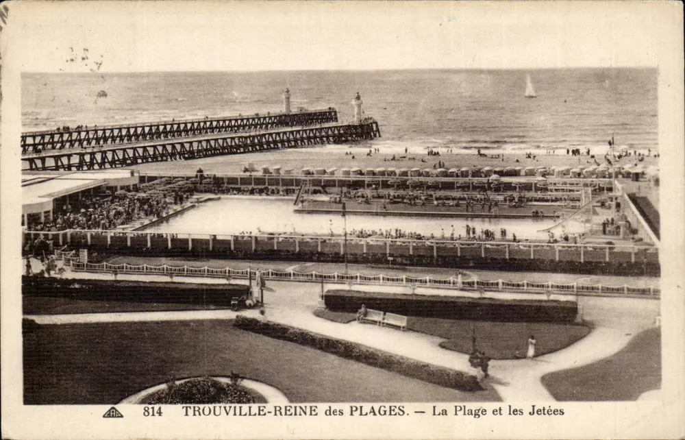 Trouville-Reine des Plages — Die Strandpromenade und die Dächer — Antike Ansichtskarte n°814 - Vorderseite