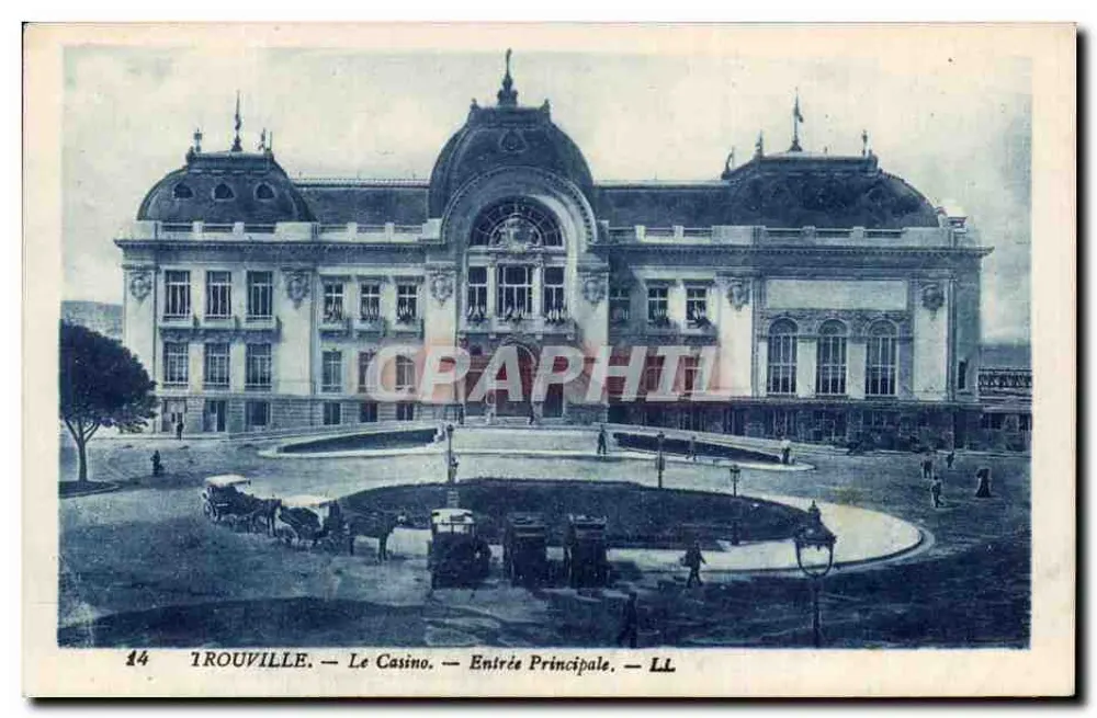 Trouville — Das Casino — Haupteingang — LL - Vorderseite