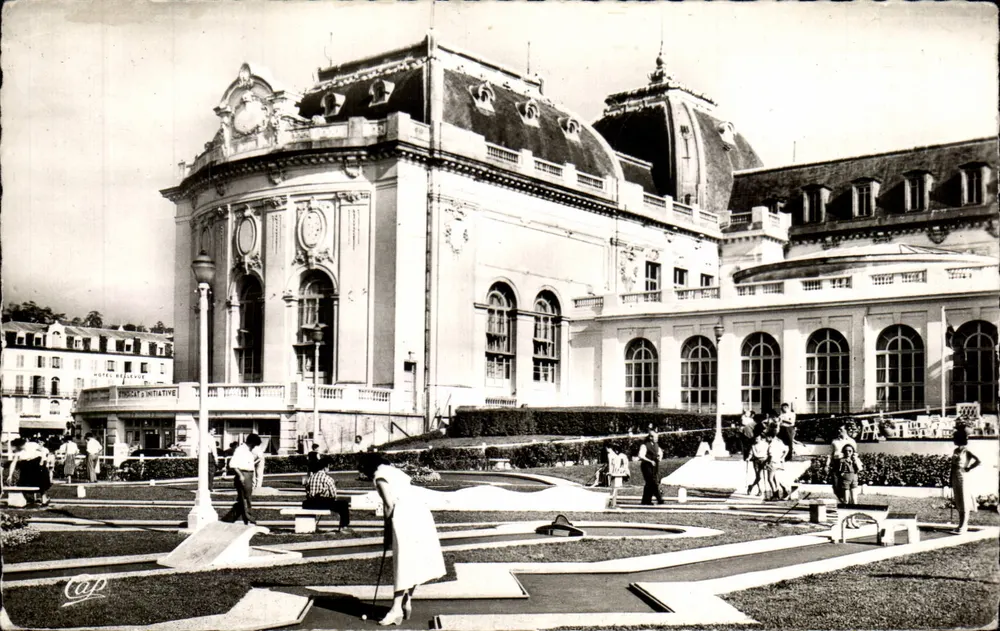 Das Casino und der Miniatur-Golfplatz — Trouville — C.A.P. (58) - Vorderseite