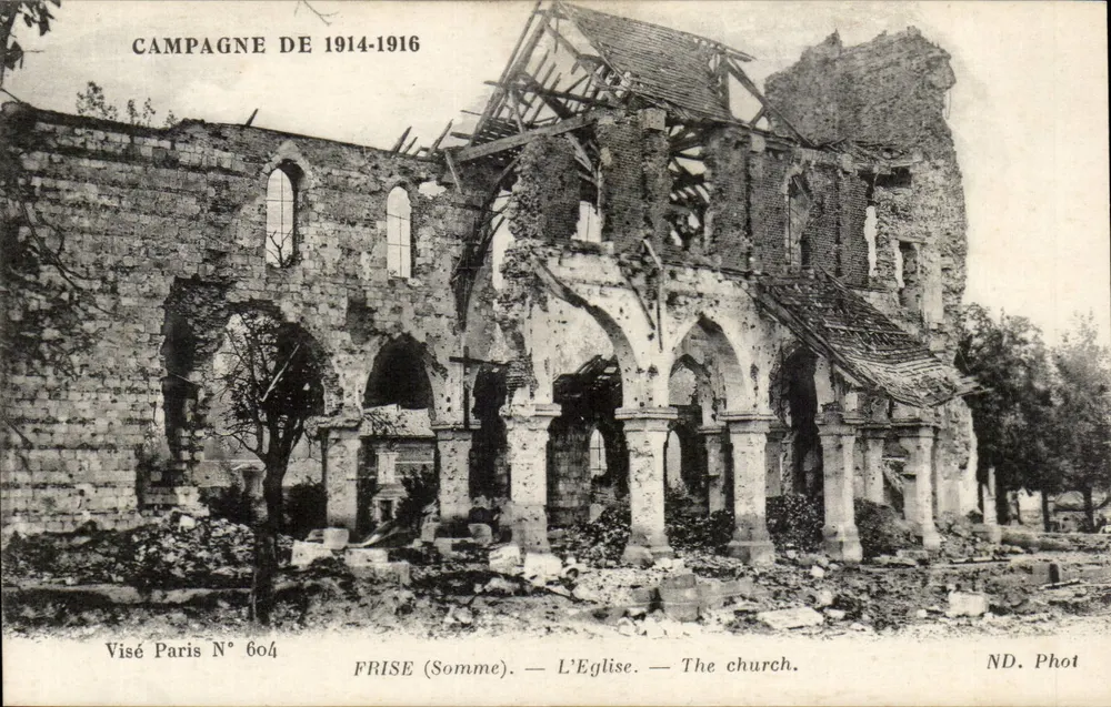 Frise (Somme) — A Igreja — ruínas após a campanha de 1914-1916 — Visé Paris N° 604 - Frente