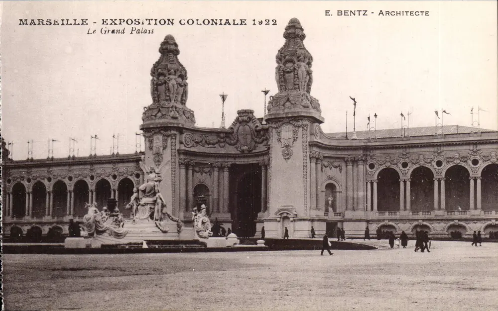 Marseille - Kolonialausstellung 1922 — Das Große Palais — E. Bentz - Architekt - Vorderseite
