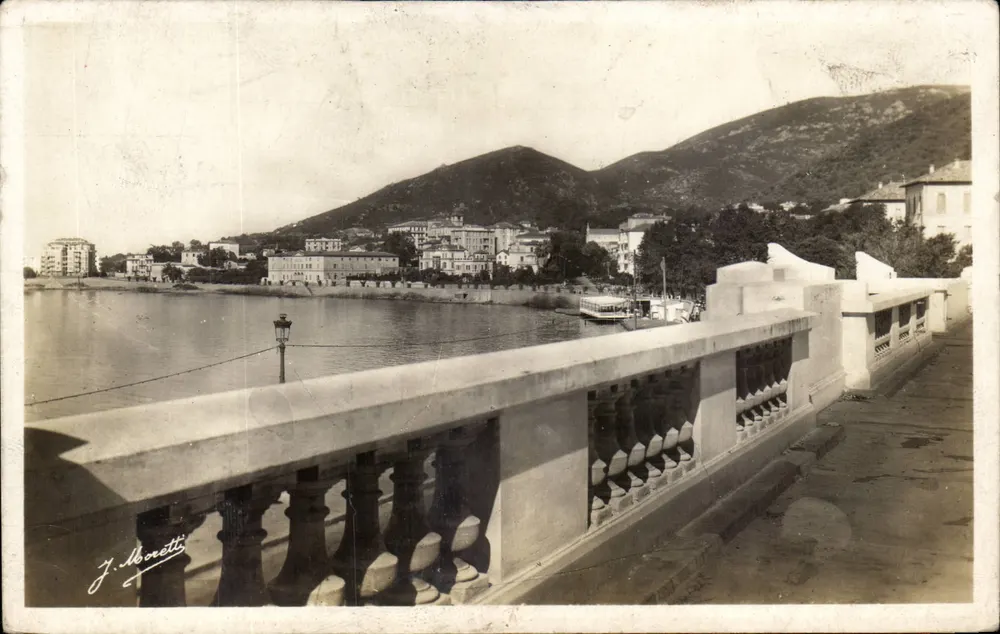 Ansicht des Hafens von Ajaccio — J. Moretti — Verlag Ajaccio - Vorderseite