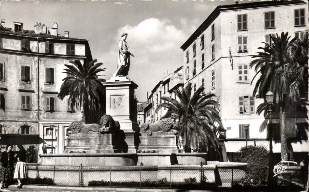 Ajaccio — Napoleon-Denkmal, 1. Konsul — Real-Photo-Cie des Arts Photomécaniques - Vorderseite
