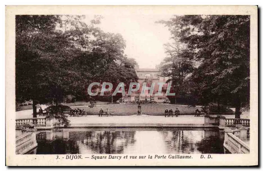 Dijon — Square Darcy und Blick auf Porte Guillaume — Phototype Daniel Delboy, Mirecourt - Vorderseite