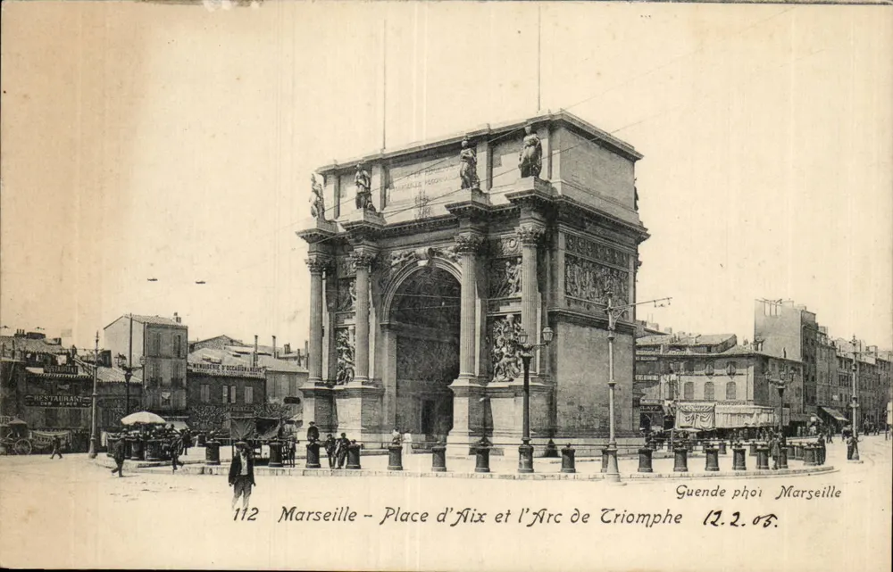 Marseille - Praça de Aix e o Arco do Triunfo — Guende phoï Marseille, n°112 - Frente