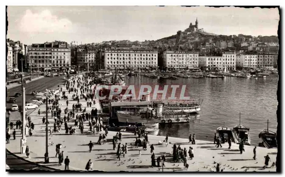 Der alte Hafen von Marseille — Basilika Notre-Dame de la Garde im Hintergrund — Éditions Le Carrefour du Monde - Vorderseite