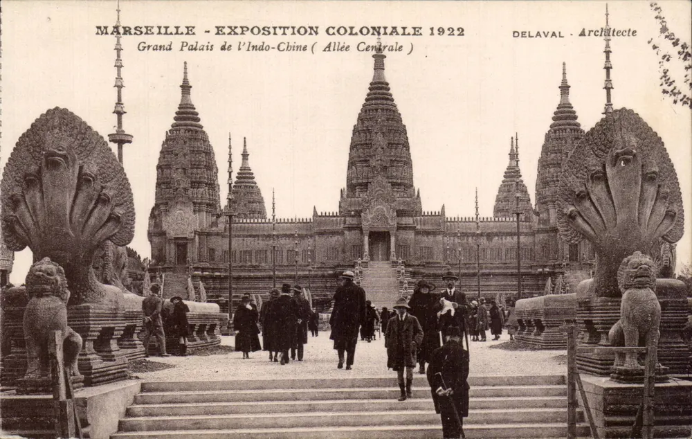 Marseille - Kolonialausstellung 1922 — Großer Palast von Indochina (Zentralallee) — Delaval Architekt - Vorderseite