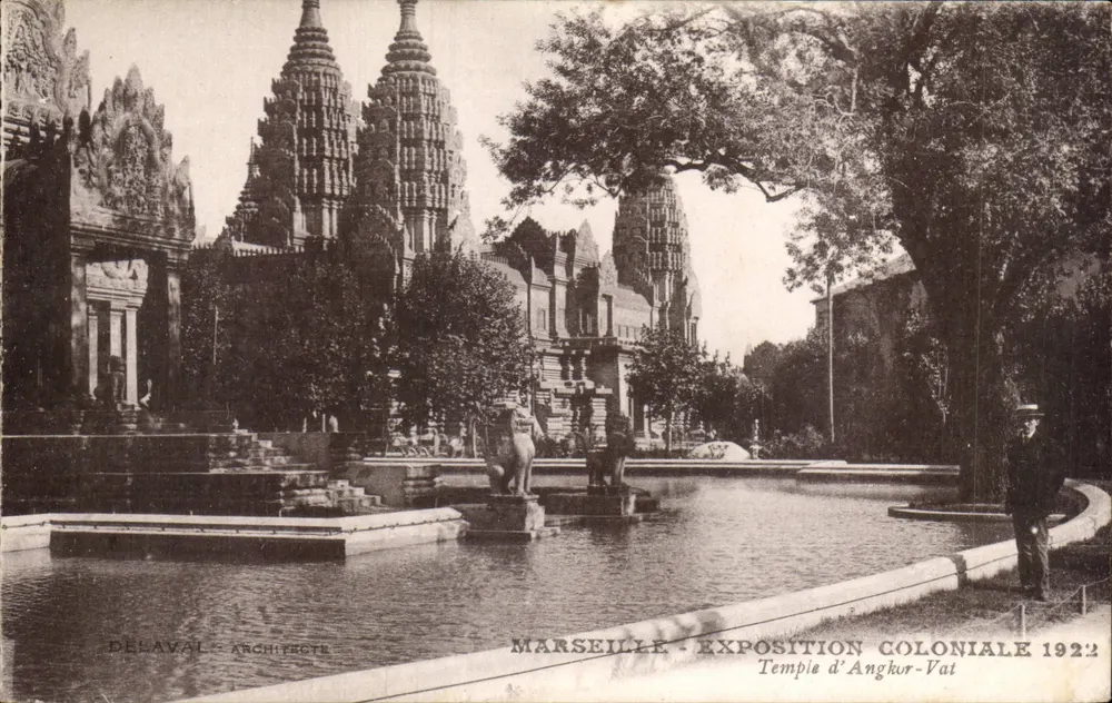 Marselha - Exposição Colonial 1922 - Templo de Angkor-Vat — Delaval, Arquiteto - Frente