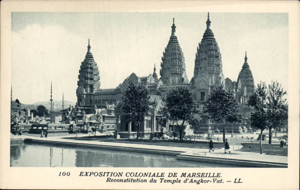 Templo de Angkor-Vat — Reconstrução na Exposição Colonial de Marselha — LL - Frente