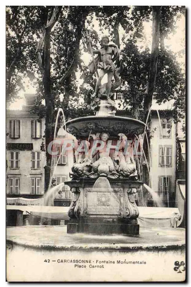 Carcassonne - Monumentale Fontäne - Place Carnot - Vorderseite