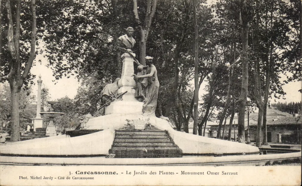Carcassonne - Der Botanische Garten - Denkmal Omer Sarraut - Foto. Michel Jordy - Vorderseite