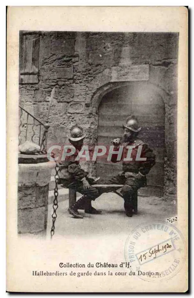 Wache stehende Halberdier in der Hof des Bergfrieds — Château d'If — Sammlung des Château d'If - Vorderseite