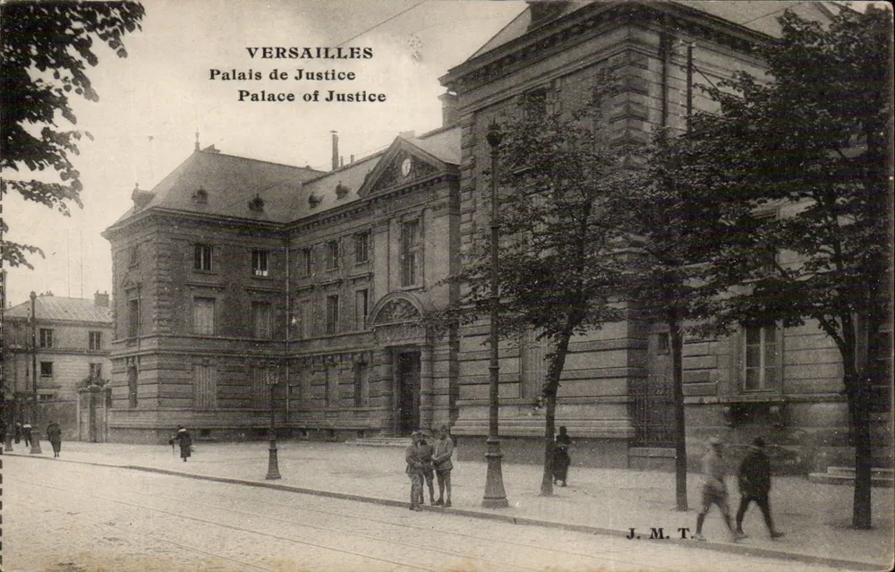 Versailles — Palácio de Justiça — J.M.T. - Frente