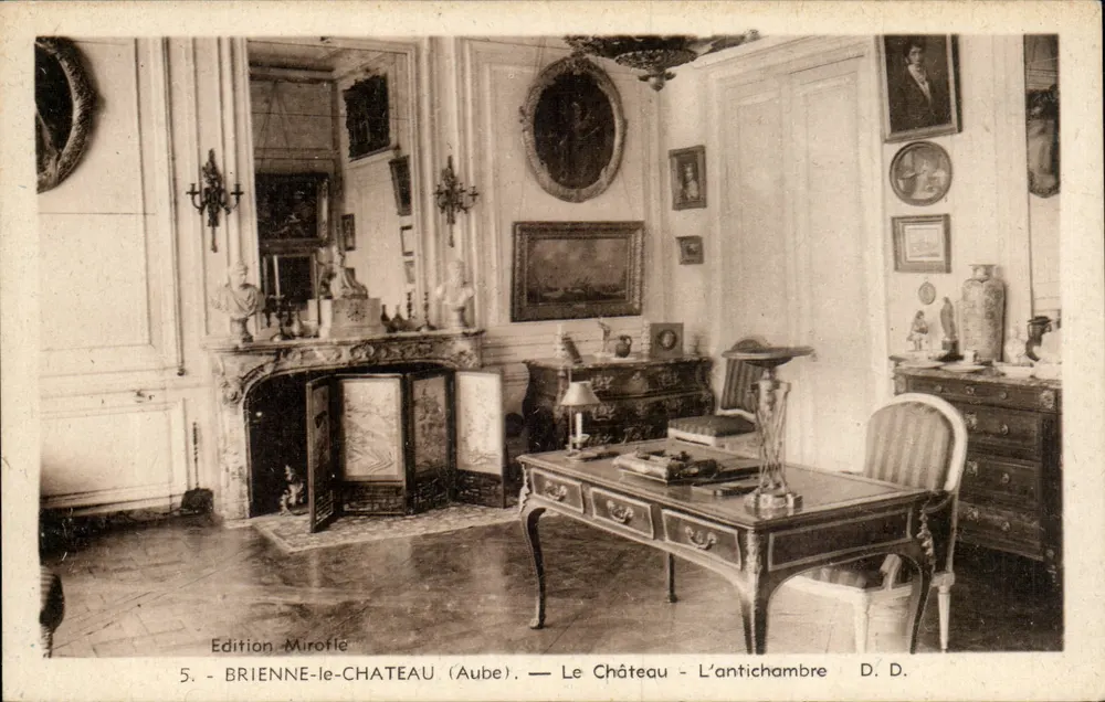 Brienne-le-Château (Aube) — Das Schloss - Die Vorhalle — Edition Mirofle - Vorderseite