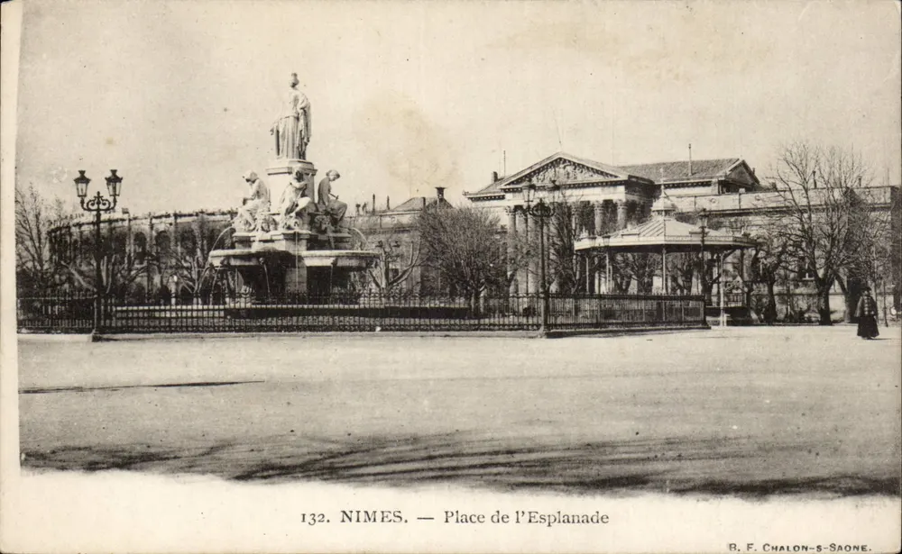 NIÇA — Praça da Esplanada — R. F. CHALON-S-SAONE, n°132 - Frente