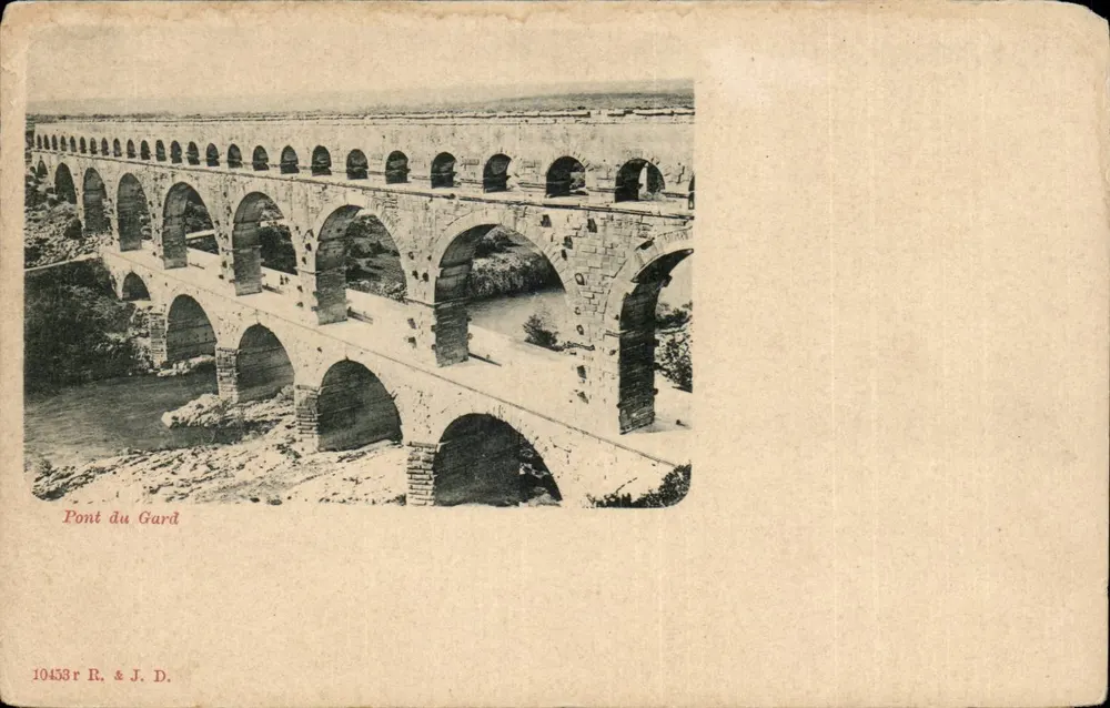 Ponte du Gard — visão do aqueduto — R. & J. D. n° 10438 - Frente