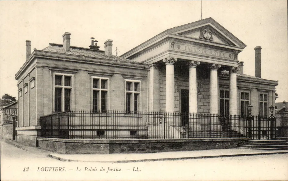 Louvières — O Palácio de Justiça — LL. n°13 - Frente