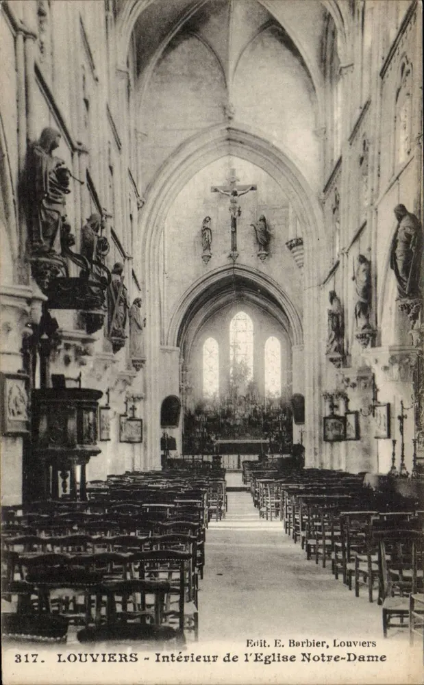 Louvières - Innenansicht der Kirche Notre-Dame — Verlag: E. Barbier, Louvières, Nr. 317 - Vorderseite