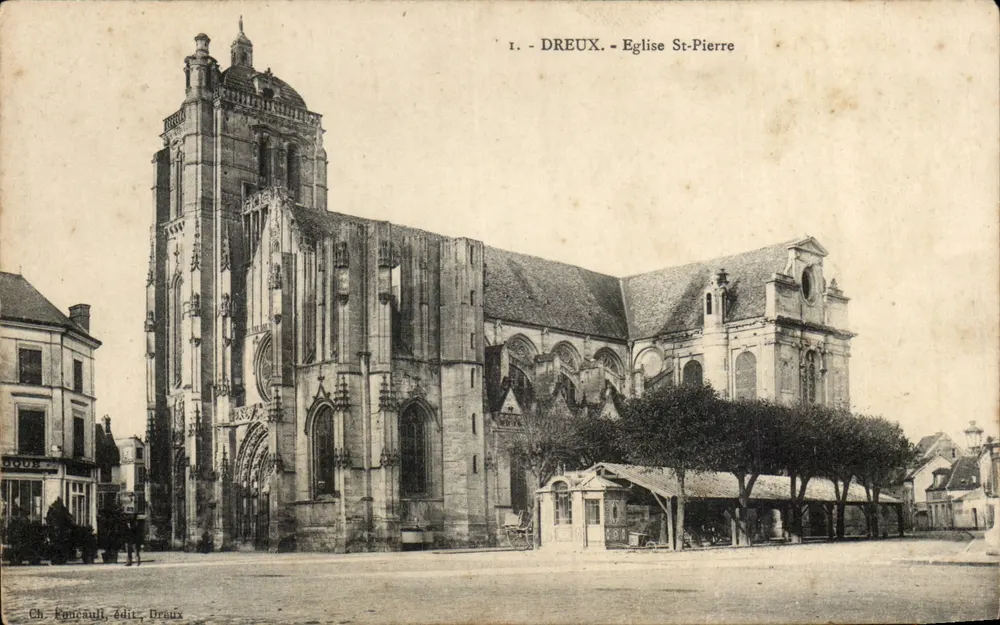 Dreux — Igreja de São Pedro — Ch. Foncault, Dreux - Frente