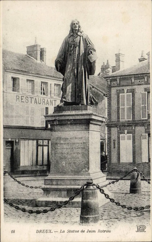 Dreux — A Estátua de Jean Rotrou — JND Fot. - Frente