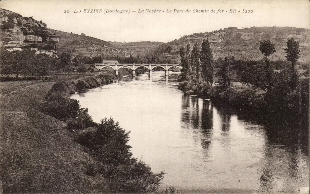 Les Eyzies (Dordogne) — La Vézère — Die Brücke der Eisenbahn — BR 5220 - Vorderseite