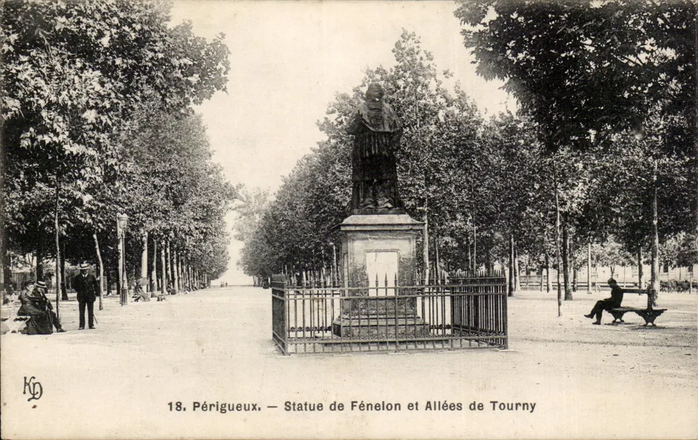 Périgueux — Statue von Fénelon und Allées de Tourny — KD - Vorderseite