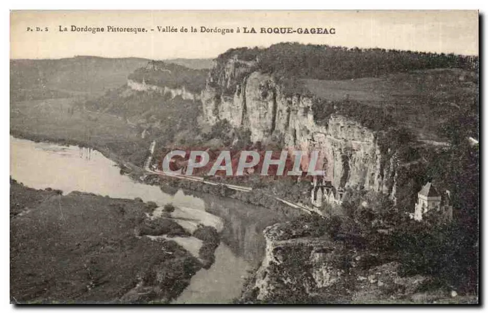 A Dordogne Pitoresca — Vale da Dordogne em La Roque-Gageac — Fot. B. Daudrin, Gourat - Frente