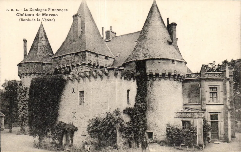 Schloss Marzac — Ufer der Vézère — P.D.S. - Vorderseite