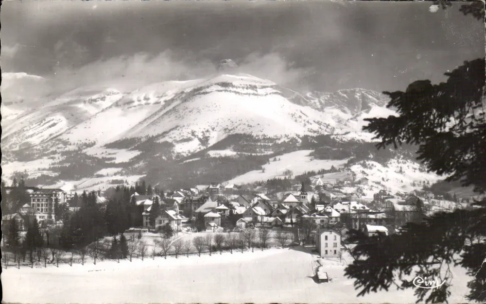Villard-de-Lans (Isère) — Allgemeiner Blick - Le Cornafion und der Cochettes-Pfad — Verlag Cim - Vorderseite