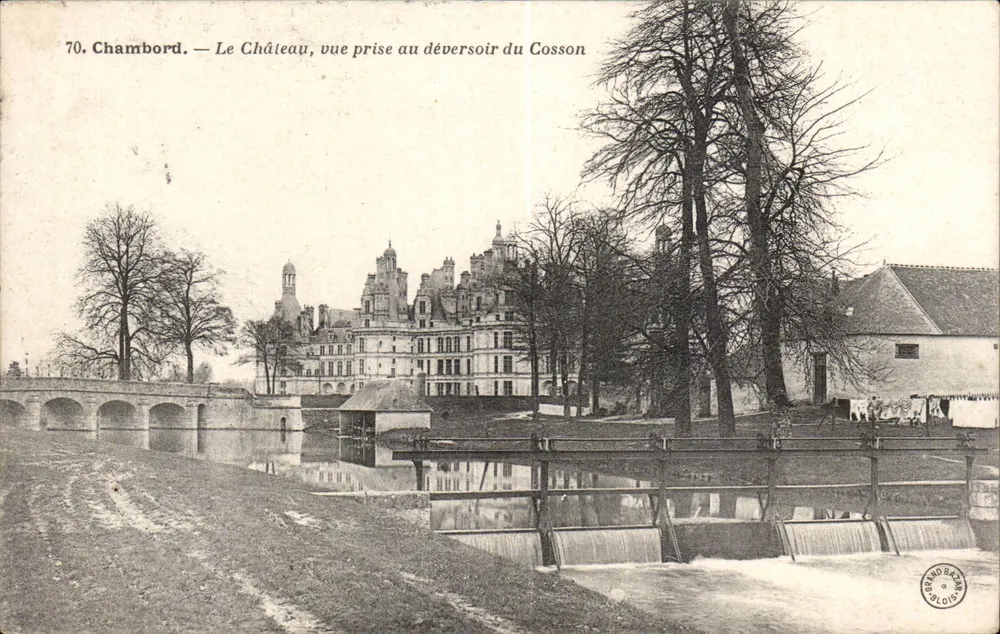 Chambord — Das Schloss, Ansicht vom Cosson-Abfluss — Verlag: Bernard Gallet, Nr. 70 - Vorderseite