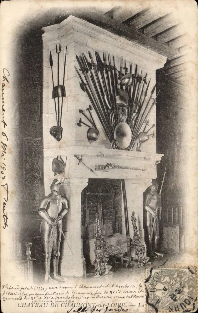 Castelo de Chaumont-sur-Loire — Sala de armas — Editor: Estabelecimentos Fotográficos de Neurdein, Paris - Frente