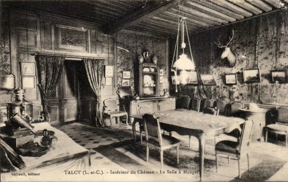 TALCY (L.-et-C.) - Innenraum des Schlosses - Das Speisezimmer - Vorderseite