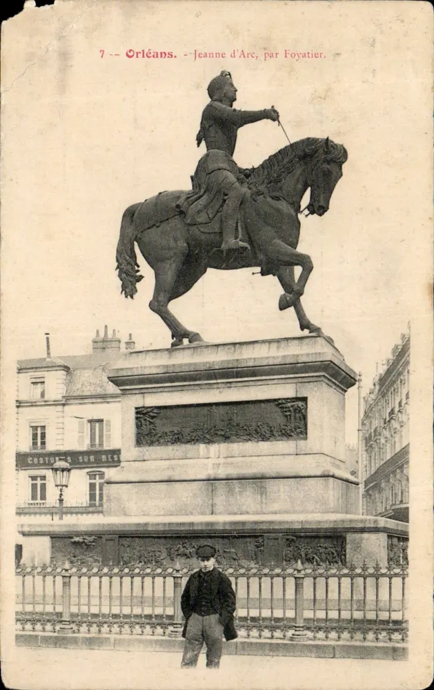 Orléans — Reitende Statue der Jeanne d'Arc von Foyatier — unbekannter Verleger, Nr. 7 - Vorderseite