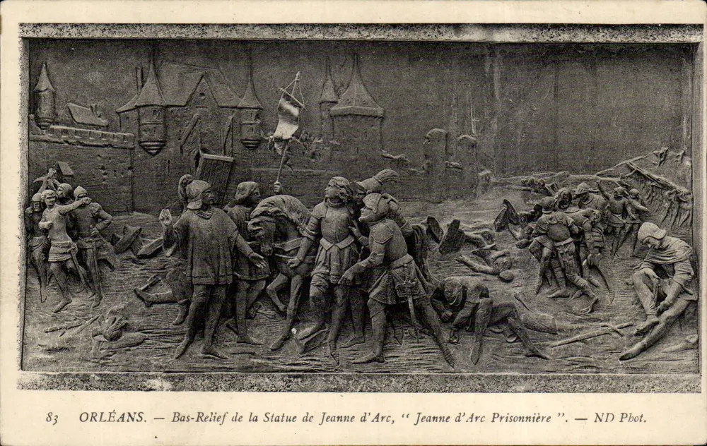 Orléans — Bas-relief der Statue von Jeanne d'Arc, "Jeanne d'Arc Gefangene" — ND Phot. - Vorderseite