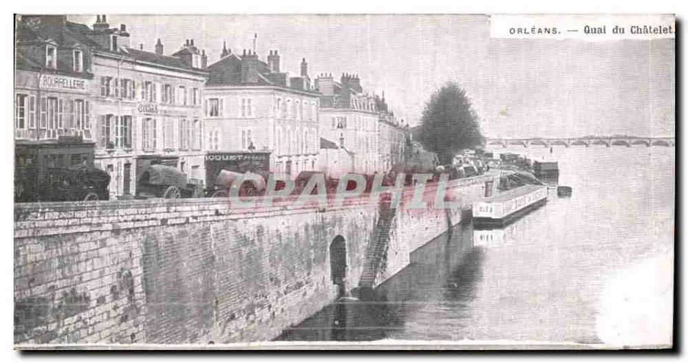 Orléans — Quai du Châtelet — visão do cais e do rio com barco - Frente