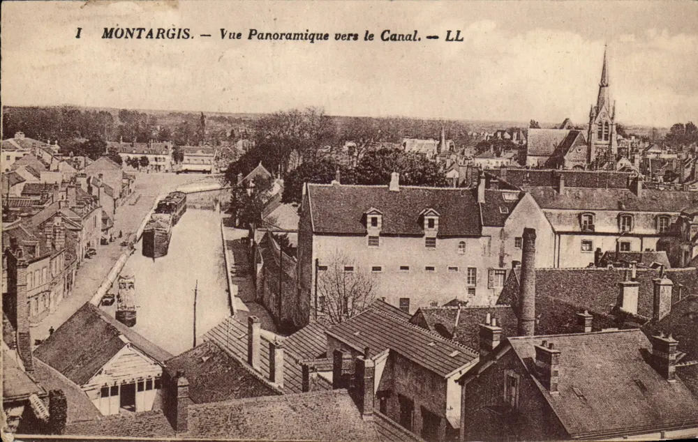 Montargis — Panoramablick zum Kanal — LL - Vorderseite