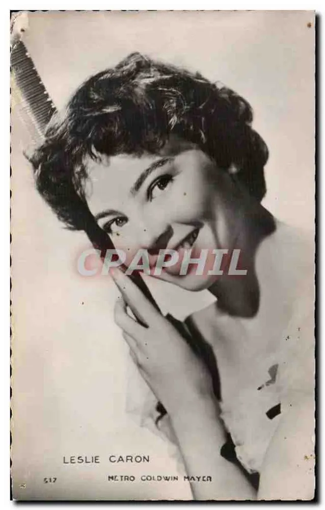 Leslie Caron — Lächelndes Portrait — Metro Goldwyn Mayer, Nr. 517 - Vorderseite
