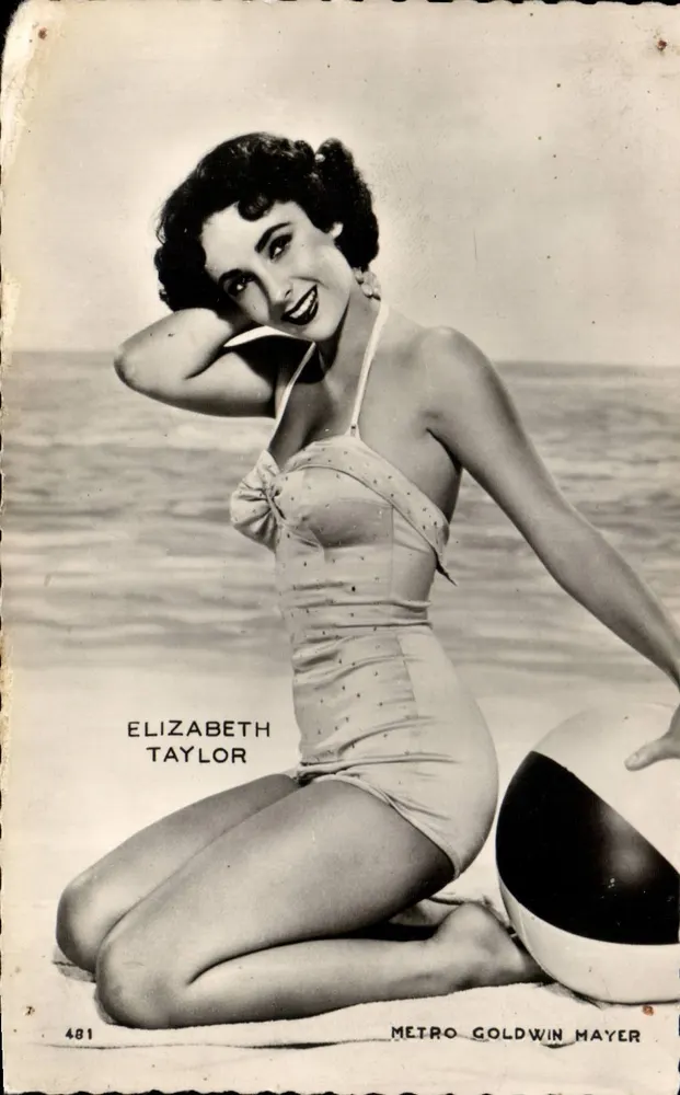 Elizabeth Taylor — op de strand — Metro Goldwyn Mayer, n°481 - Voorkant