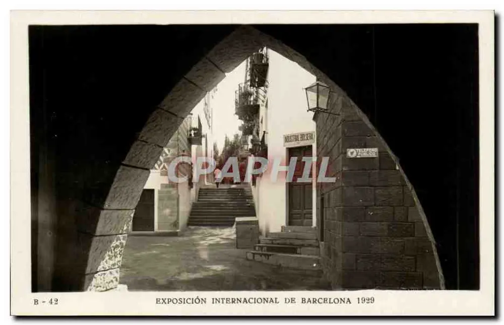 Spanisches Dorf — Place de la Fontaine und Rue Levant — Internationale Ausstellung von Barcelona 1929 — Verlag: Editorial Fotográfica, n° B-42 - Vorderseite