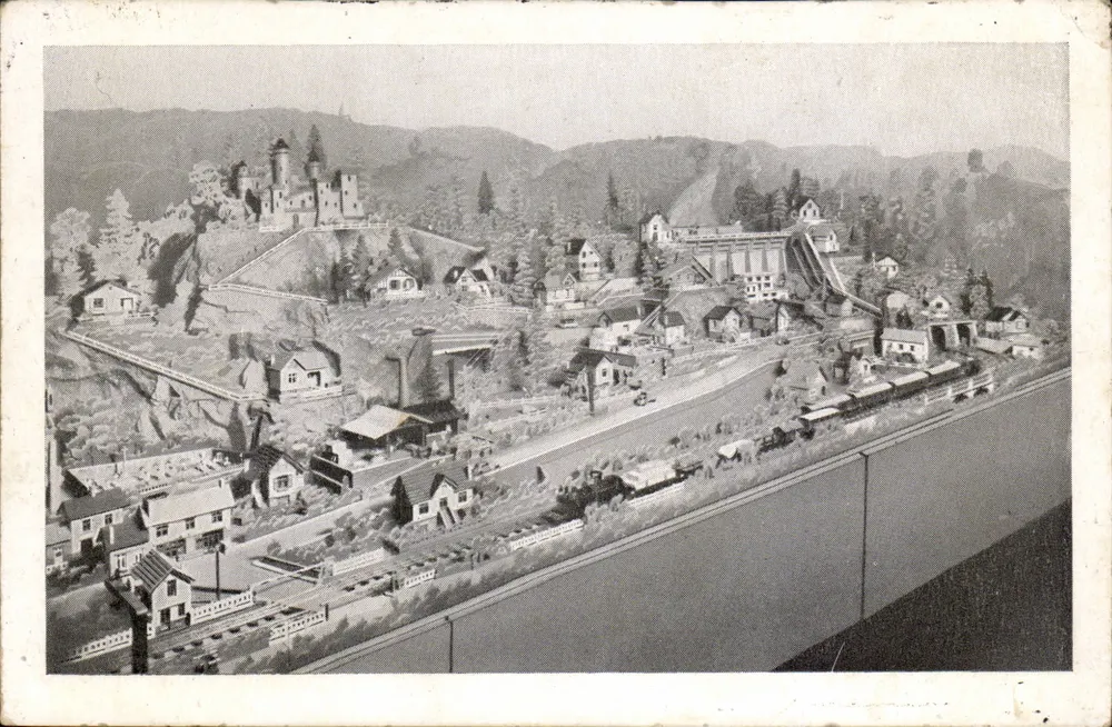 Paese delle Meraviglie — miniatura industriale — F. Martelas - Recto