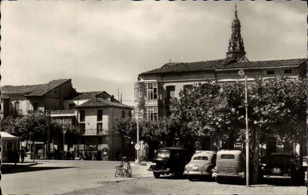 Santo Domingo — Place du Bienheureux — Verlag unbekannt, Seriennummer nicht sichtbar - Vorderseite